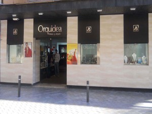 Perles-Orquídea-magasin-de-Palma-façade1-(2)